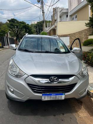HYUNDAI IX35 2.0 MPFI GLS 4X2 16V GASOLINA 4P AUTOMÁTICO HYUNDAI IX35 2.0 MPFI GLS 4X2 16V GASOLINA 4P AUTOMÁTICO